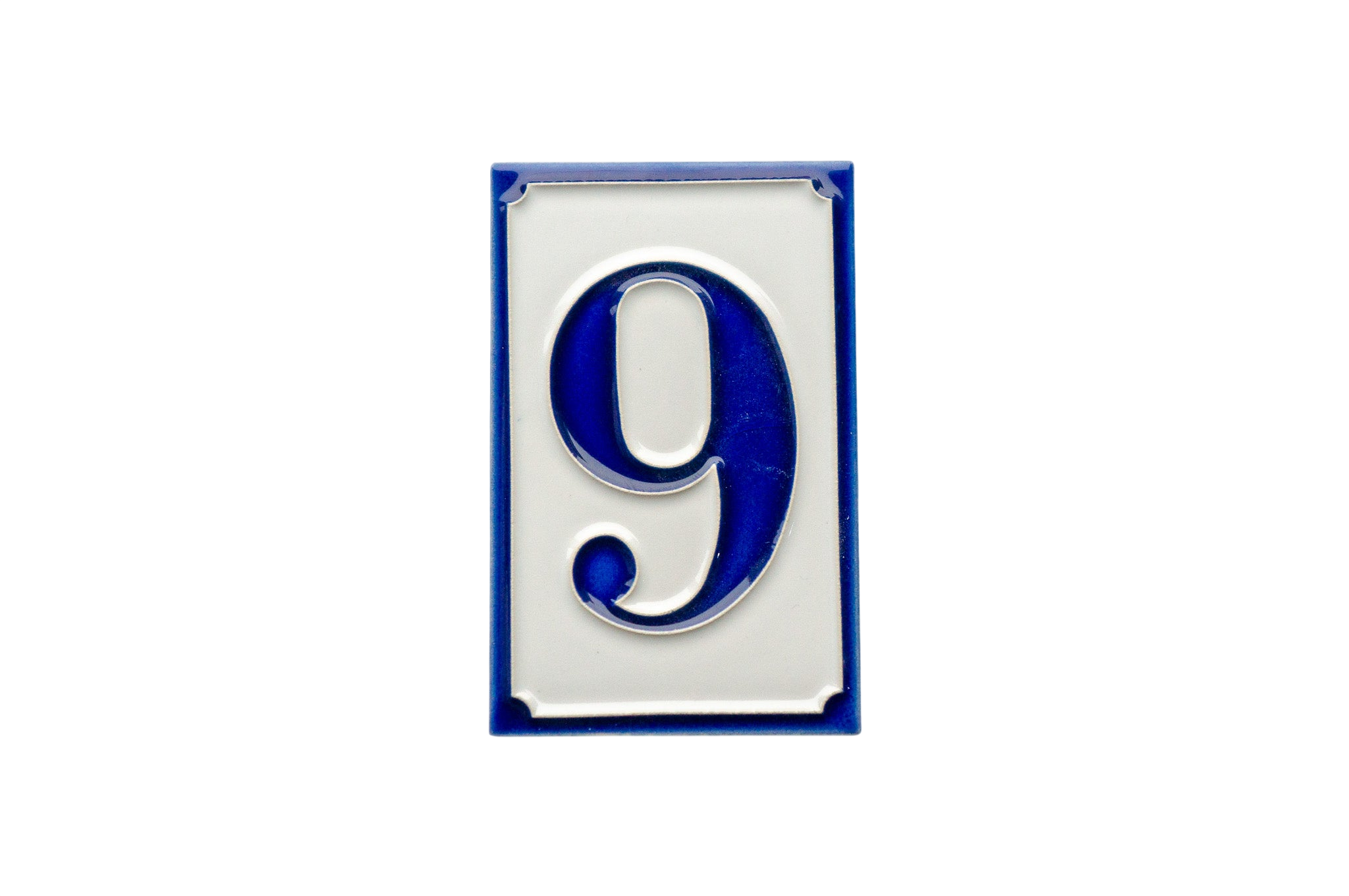 Simplici Bleu | Numéro de porte en céramique avec cadre – 7 cm x 11 cm (2,76 po x 4,33 po)