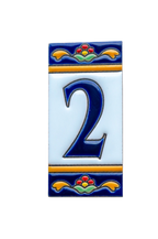 Marbella | Numéro de porte en céramique avec cadre – 5,5 cm x 11 cm (2,17 po x 4,33 po) 