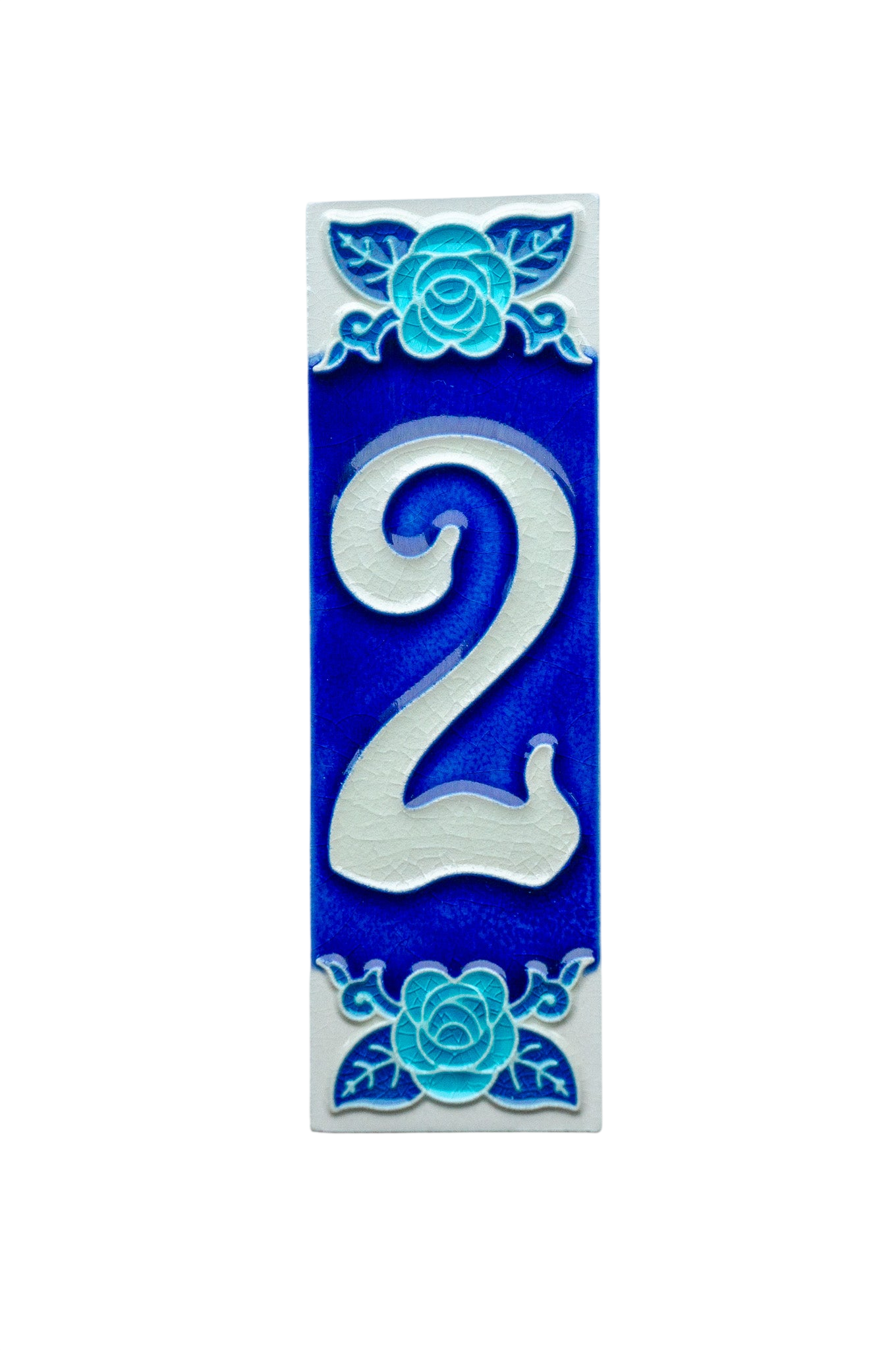 Sapphire Rose | Numéro de porte en céramique avec cadre – 4,7 cm x 15 cm (1,85 po x 5,91 po)