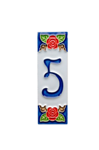 Mini Roja Rose | Numéro de porte en céramique avec cadre – 3 cm x 10 cm (1,18 po x 3,94 po)